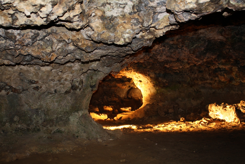 GROTTE