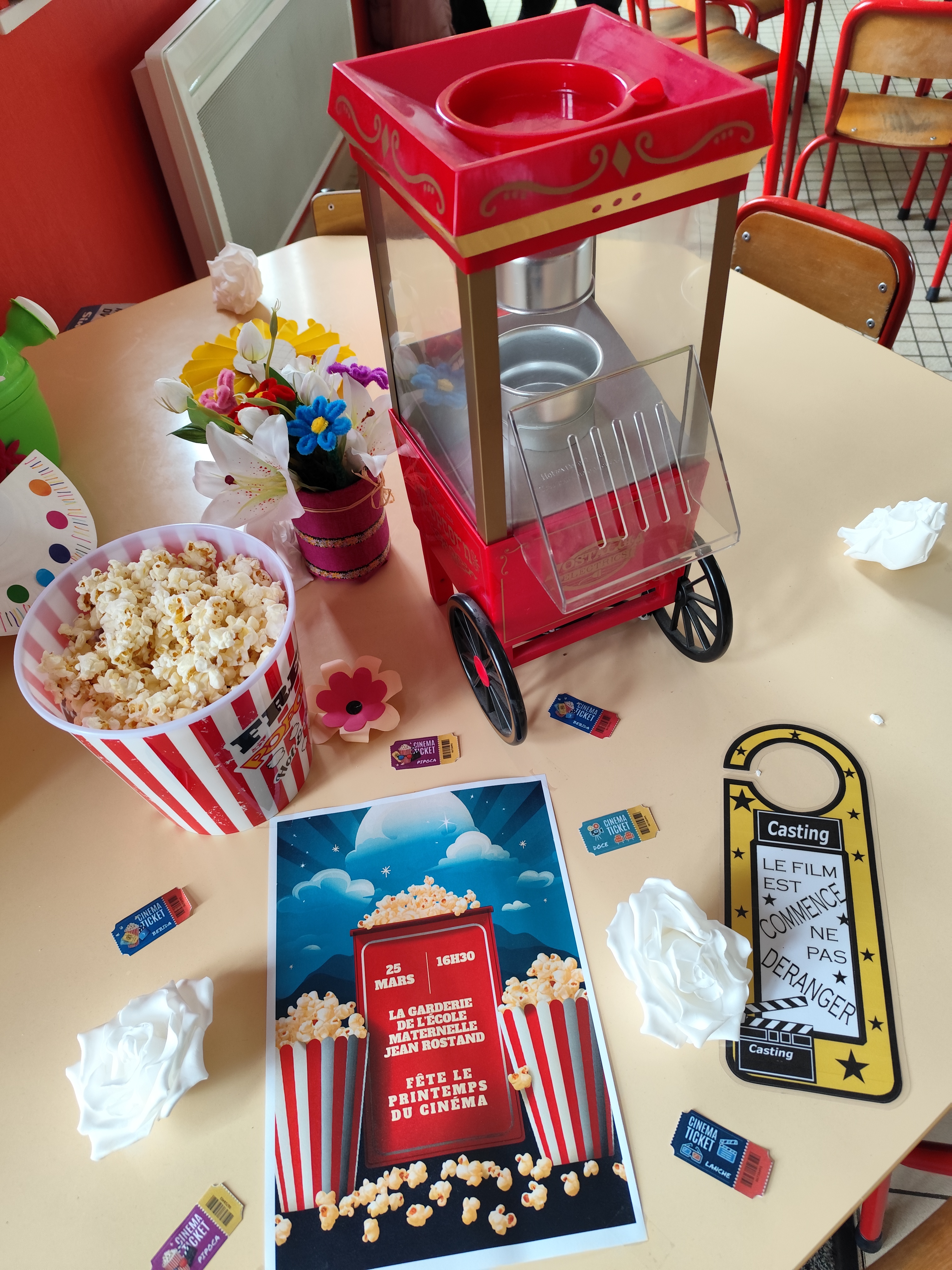 CINEMA GARDERIE 1