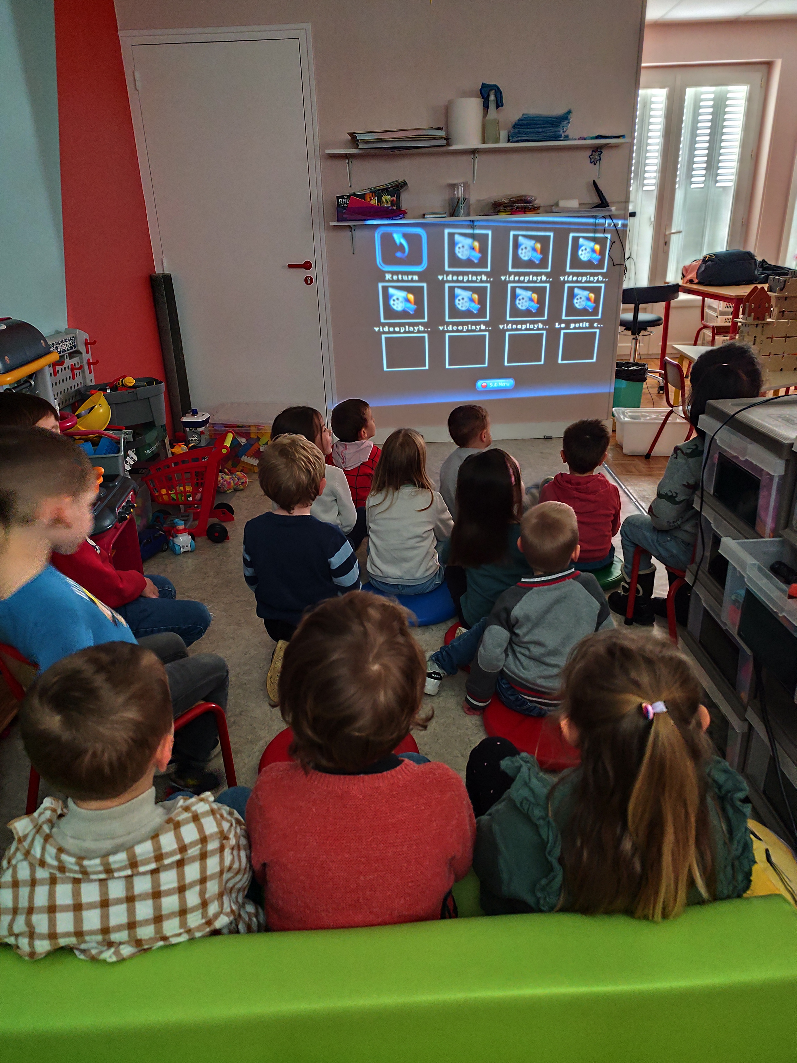 CINEMA GARDERIE 3